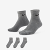Nike Everyday Plus Cushioned Training Ankle Socks In Grey