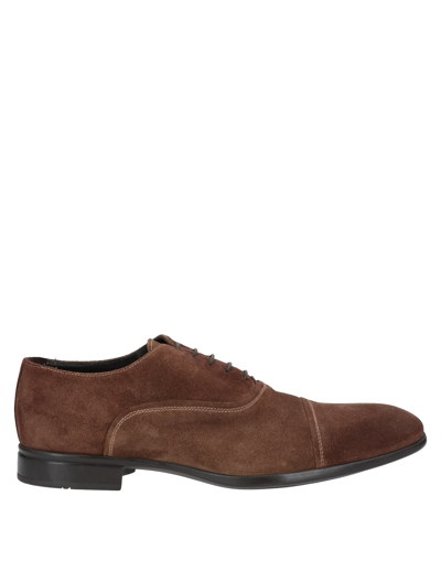 Doucal's Lace-up Shoes In Brown