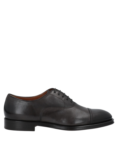 Doucal's Lace-up Shoes In Brown