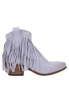 Je T'aime Ankle Boots In Lilac