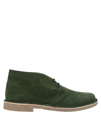 Cotton Belt Ankle Boots In Green