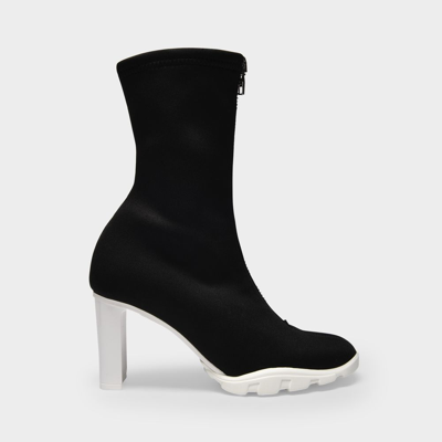 Alexander Mcqueen Scuba Soft Boots In Black