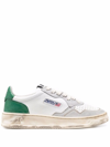 Autry Medalist Low-top Sneakers In White