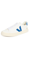 Veja Logo-patch Low-top Sneakers In Extra White Blue