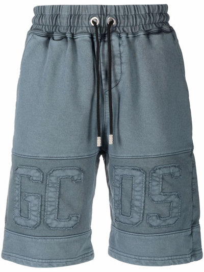 GCDS LOGO-EMBROIDERED SHORTS