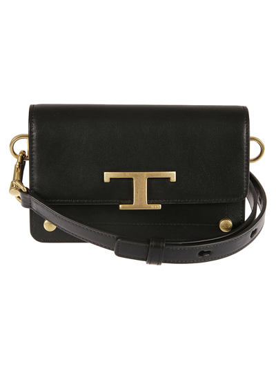 Tod's Logo Plaque Flap Shoulder Bag In Black