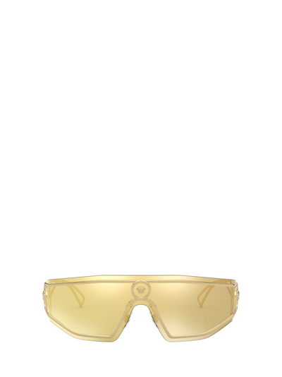 Versace V-powerful 盾形太阳眼镜 In Brown,gold Tone