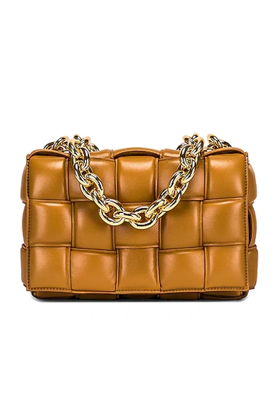 Bottega Veneta Chain Cassette Crossbody Bag In Caramel & Gold