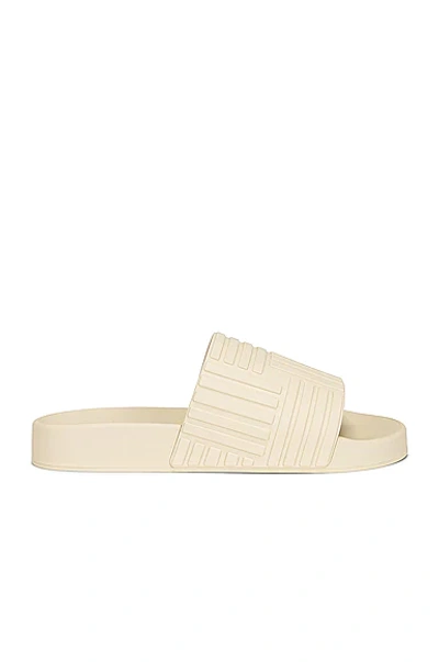 Bottega Veneta Intrecciato-effect Rubber Slides In White