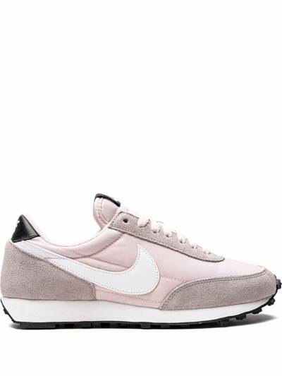 Nike Daybreak Sneakers In Pink