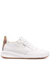 Geox Aerantis Mixed Leather Sneakers In Weiss