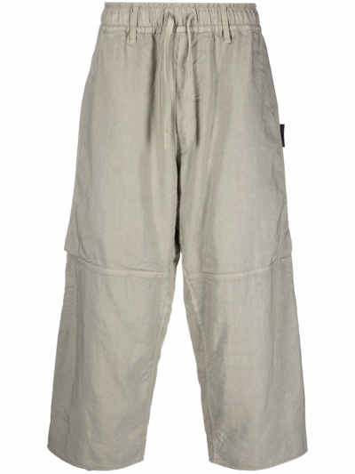 Stone Island Shadow Project Cropped-leg Trousers In Grün