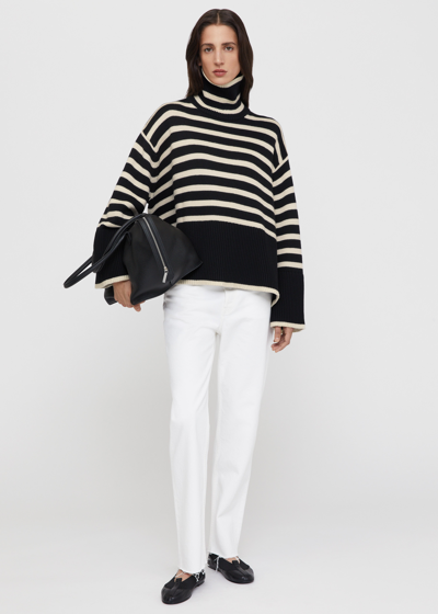 TOTÊME SIGNATURE STRIPE TURTLENECK BLACK