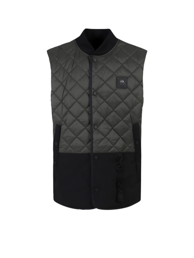 Moose Knuckles Logo-plaque Padded Sleeveless Gilet In Green