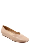 Softwalk Wide Width Viana Ballet Flat In Nude