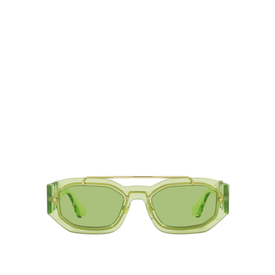 Versace Ve2235 长方形镜框太阳眼镜 In Transparent Light Green