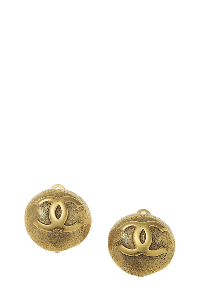 Pre-owned Chanel Gold Engraved 'cc' Round Earrings