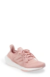 ADIDAS ORIGINALS ULTRABOOST 22 W RUNNING SHOE