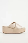 Matisse Holden Platform Slide Sandal In Gold