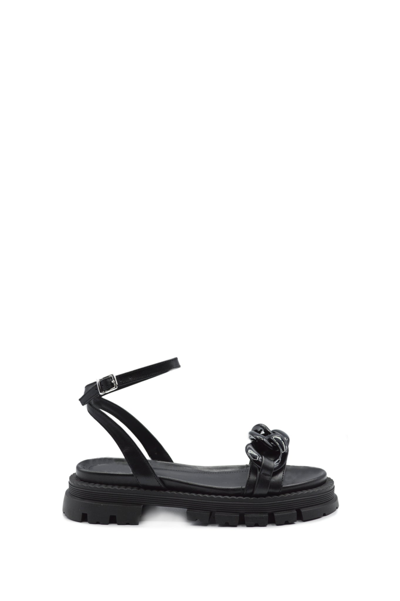 Janet & Janet Andromeda Sandal In Black