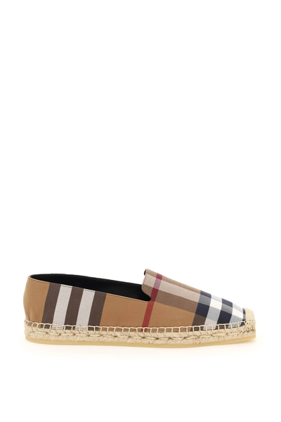 Burberry Check Canvas Espadrillas In Beige,white,blue