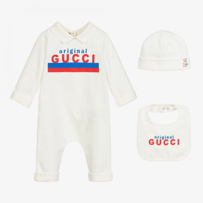 Gucci 3 Piece Logo Babysuit Gift Set In White