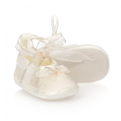 Sarah Louise Babies' Girls Ivory Silk Pre-walkers Shoes