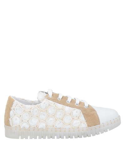 Andìa Fora Sneakers In White