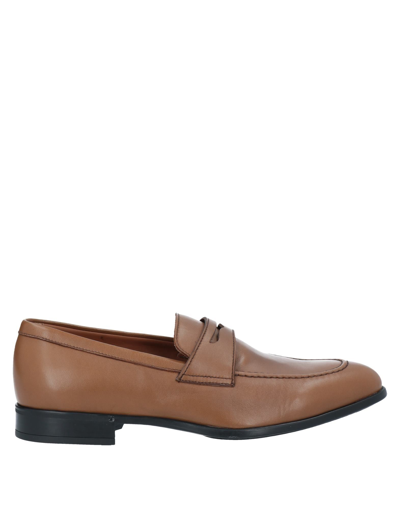 Doucal's Loafers In Tan