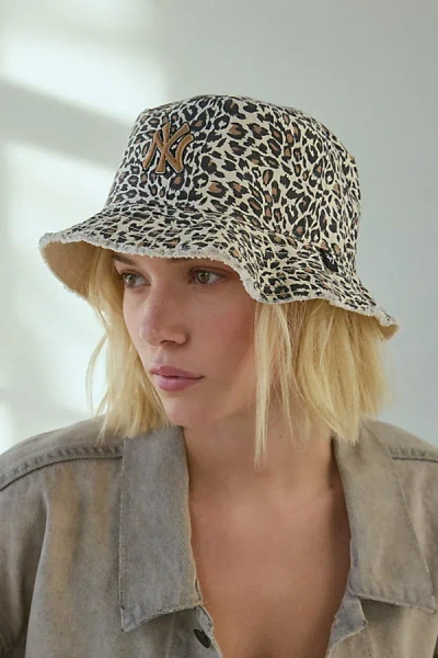 47 Brand Ny Yankees Lisa Animal Print Bucket Hat In Animal Print, Women's At Urban Outfitters