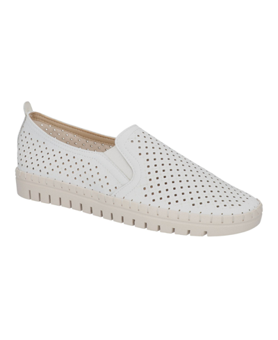 Easy Street Sailor Womens Classic Athlelisure Slip-on Sneakers In White