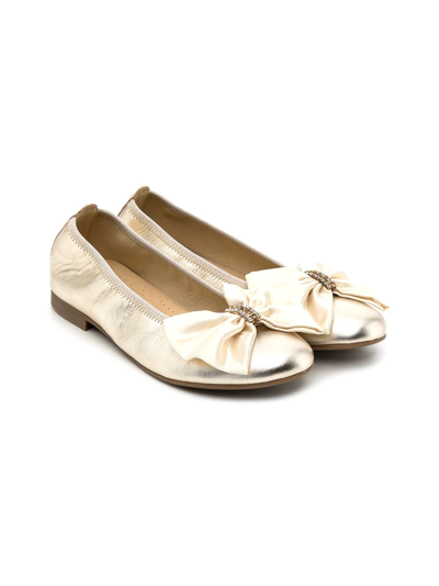 Andanines Teen Metallic Bow-detail Ballerina Shoes In Gold