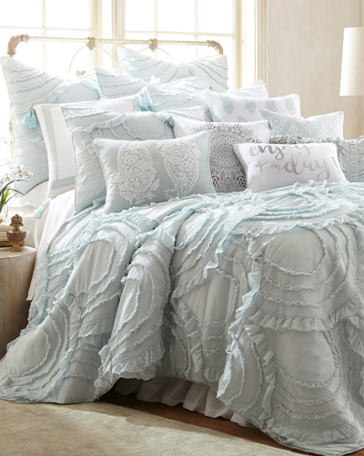 Levtex Layla Spa King Quilt Set In Blue