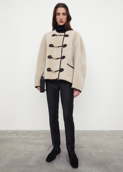TOTÊME TEDDY SHEARLING CLASP JACKET OFF-WHITE