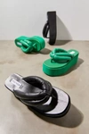 Steve Madden Billion Platform Thong Sandal In Black