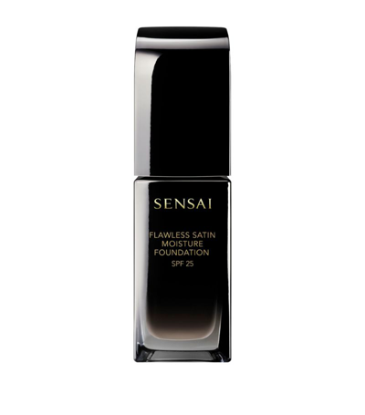 Sensai Flawless Satin Moisture Foundation Spf 25 In Nude