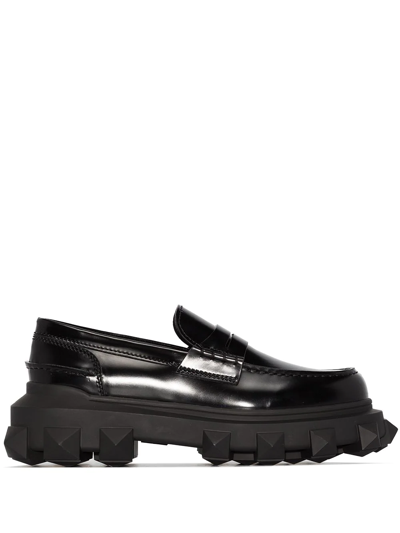 Valentino Garavani Trackstud Leather Loafers In Nero