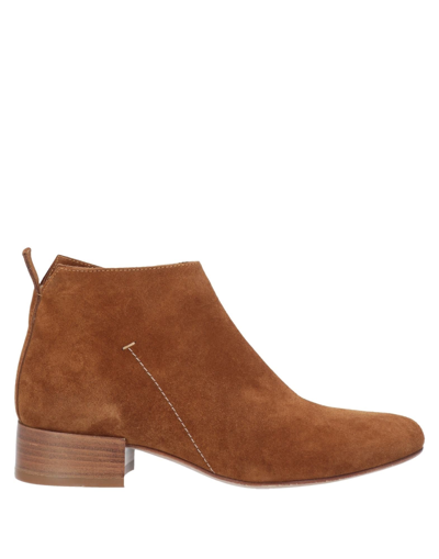 Angelo Bervicato Ankle Boots In Tan