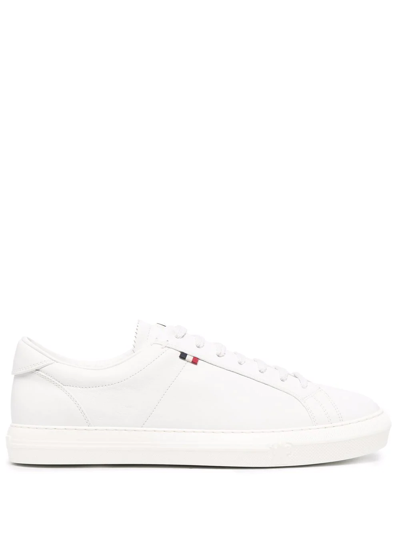 Moncler Logo-patch Detail Sneakers In Weiss