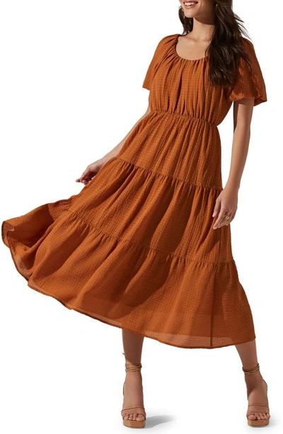 Astr Tiered Short Sleeve Dress In Spice