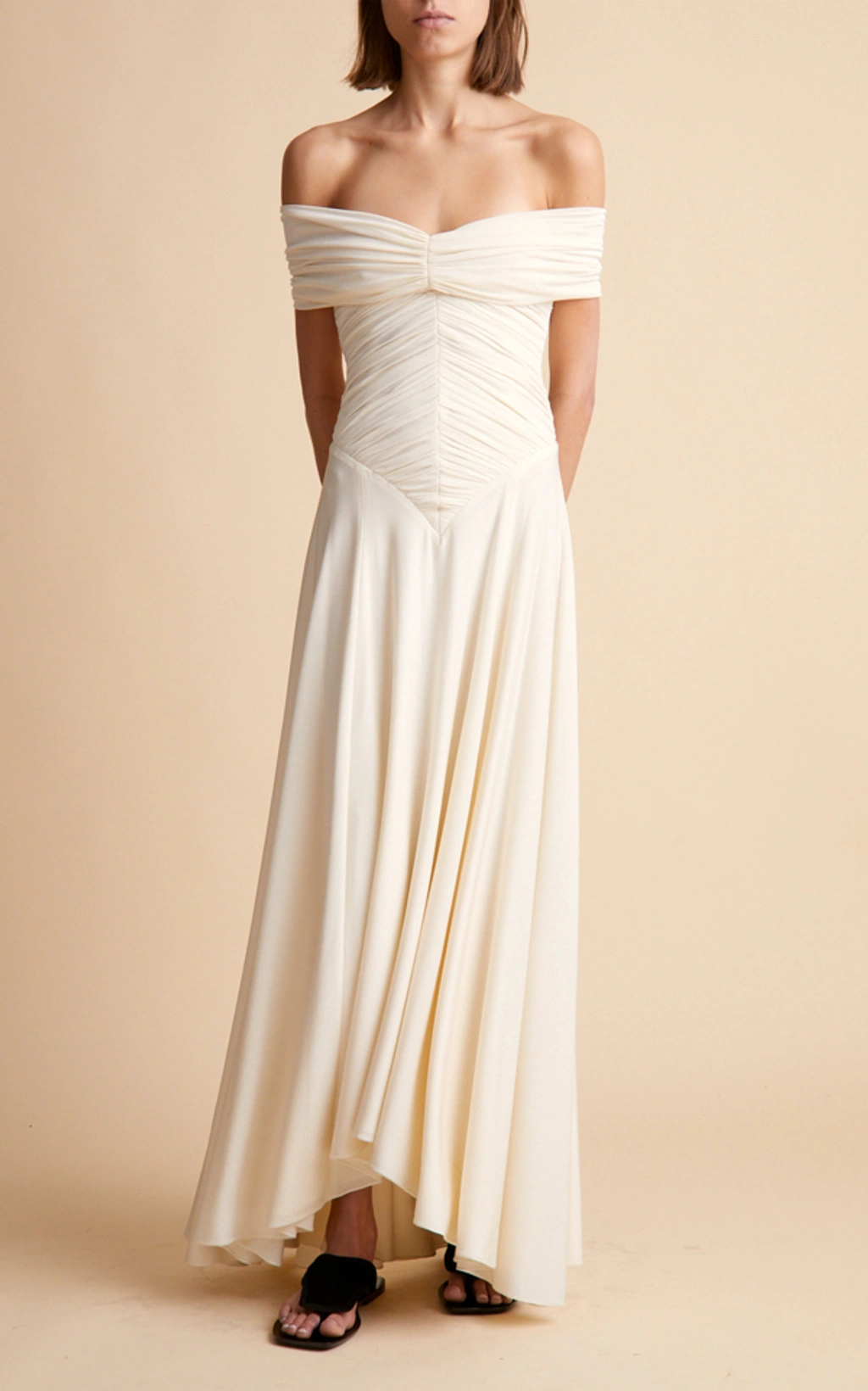 khaite marca plisse-trimmed jersey off-the-shoulder maxi dress Khaite Punzel Off-the-shoulder Asymmetric Ruched Jersey-crepe Maxi Dress In  White