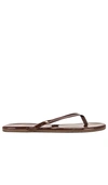 Tkees Foundations Gloss Flip Flop In Brown