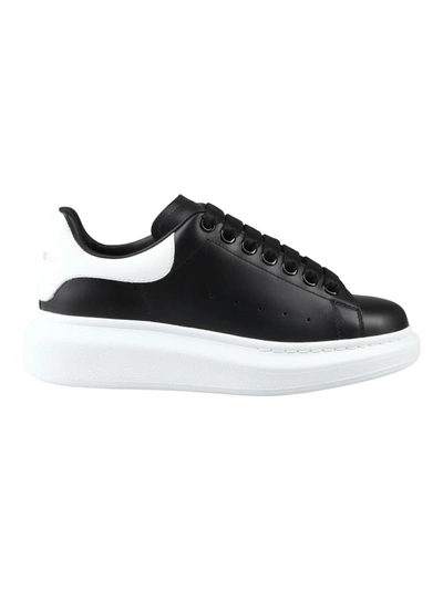 Alexander Mcqueen Black Oversized Trainers In Nero