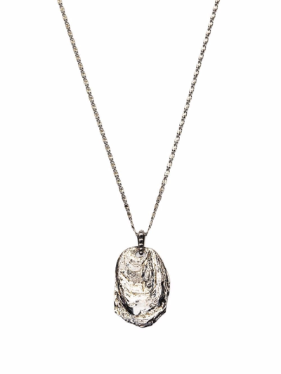 Alexander Mcqueen Oyster-pendant Necklace In Argento