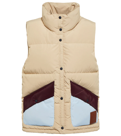 Tory Sport Tory Burch Colorblock Down Vest In Khaki Sand