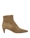 Isabel Marant Derst Suede Ankle Boots In Khaki
