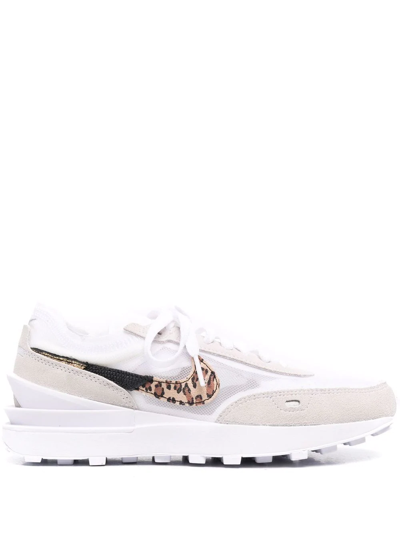 Nike Waffle One Se Women's Shoes In White,white,multi-color