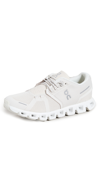 On Cloud 5 Running Shoe In Pearl/white