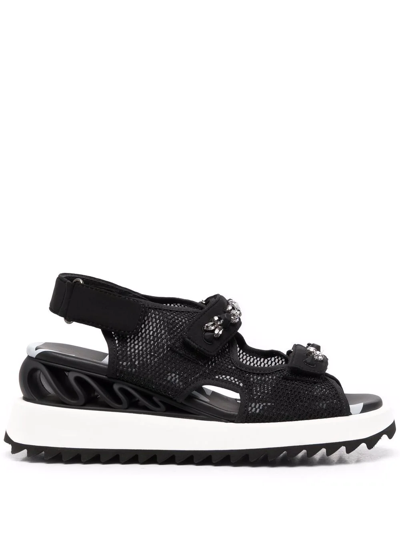 Le Silla Yui Wave Slingback Flatform Sandals In Black