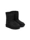 UGG CLASSIC ANKLE BOOTS